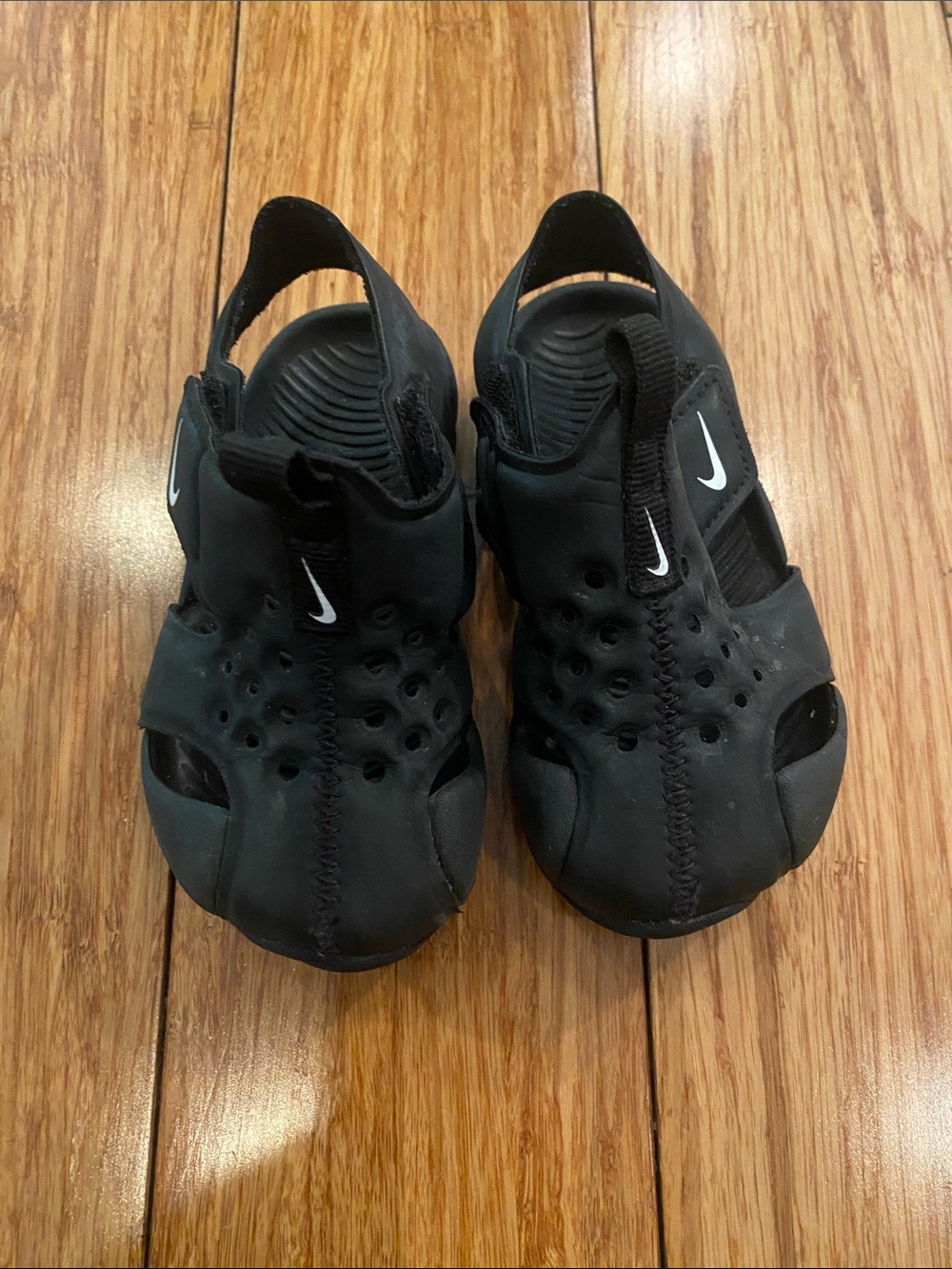 Nike Sunray Protect Black Kids Slip-On Water Sandals with White Swoosh toddler 5